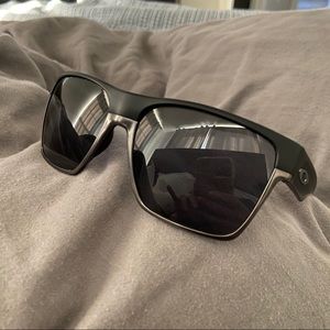 NWOT *OAKLEY* TwoFace XL Men’s Sunglasses